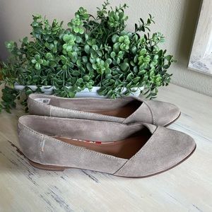 Toms  casual comfort shoes in desert tope size 7 1/2